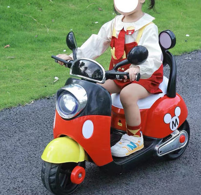 Unisex Classic 6V Electric Ride On Tricycle Motorcycle Car per 2-5 anni Bambini 2024