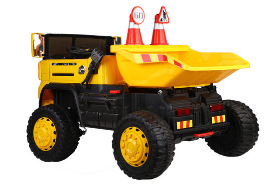 Dimensioni di cartone 136*76.5*53 Multifunzione Bambini Remote Control Costruzione Camion Auto Giocattolo