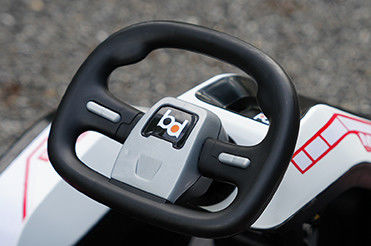 2022 Bambini Musica Electric Ride On Car con telecomando e musica Età 3-8 anni