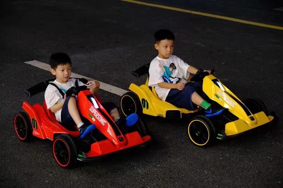 Materiale PP Carro elettrico per bambini 12V con funzione di deriva a doppia trazione