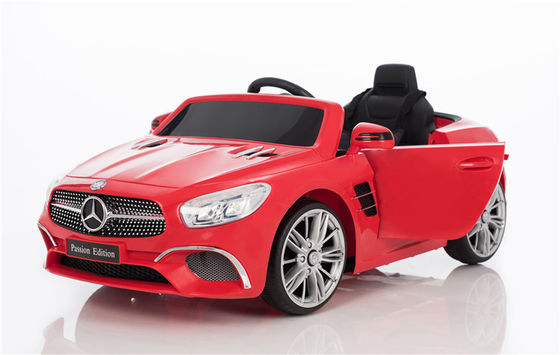 120*71.6*49.5 Dimensione del prodotto Outlet Remote Control Toy Ride On Car per bambini 2-7 anni