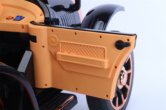 Adatta età 3-8 anni 2022 2.4G Remote Control Battery Operated Car