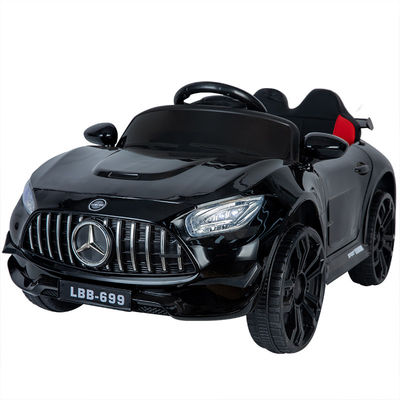 La moda 2022 deve avere un'auto elettrica per i bambini e i genitori unisex