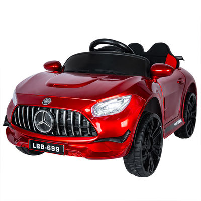 La moda 2022 deve avere un'auto elettrica per i bambini e i genitori unisex