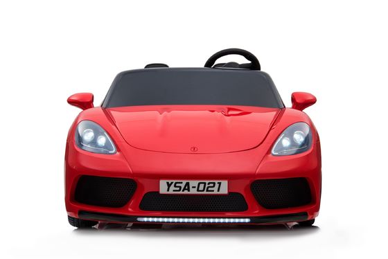 Auto elettrica per bambini con un eccezionale dispositivo differenziale e materiale plastico