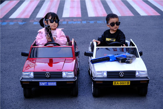 Carro elettrico per bambini Musica e luci per auto Adatto a bambini da 3 a 8 anni Cartone Dimensioni 121x59x40cm