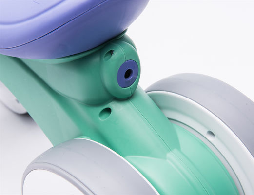 2022 Bici Balance per bambini in plastica verde Carro Carro giocattoli per bambini Ride-On Car Balanced Bike