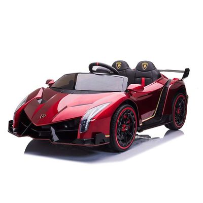 Auto elettrica in plastica per bambini autorizzata con telecomando 2.4G e luci musicali