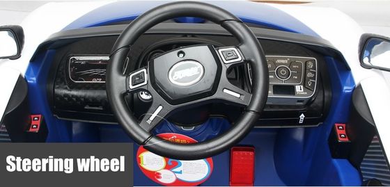 Controllo a distanza bambini giocattoli auto elettriche con materiale plastico e 550 * 2 motore