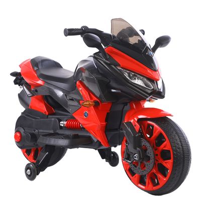 12V auto elettrica a ruote guida su un comodo seggiolino per bambini di 5-12 anni in auto