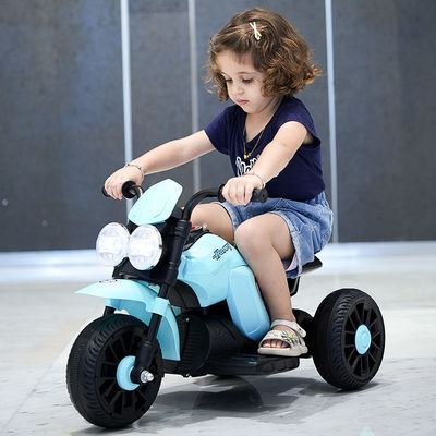 Triciclo elettrico per bambini con luci musicali e pedali età 5-7 divertimento multifunzione