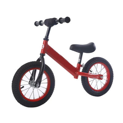 Tipo di plastica PP Bambini neri Balance Bike senza pedale Bambini in bici scooter auto per bambini di 3 anni