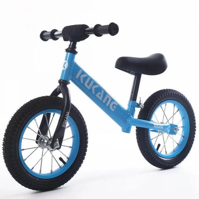 Tipo di plastica PP Bambini neri Balance Bike senza pedale Bambini in bici scooter auto per bambini di 3 anni