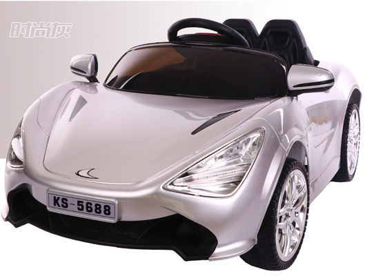 Auto a controllo remoto da due posti da 12 volt per bambini