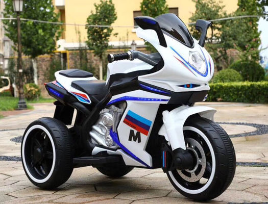 Bambini dai 2 agli 8 anni in moto con musica e luce / batteria ricaricabile 12V