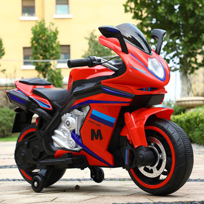 Bambini dai 2 agli 8 anni in moto con musica e luce / batteria ricaricabile 12V