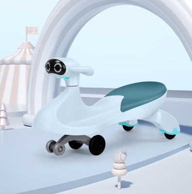 2023 Modello di auto scooter per bambini musica adorabile e luci blu