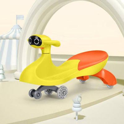 2023 Modello di auto scooter per bambini musica adorabile e luci blu