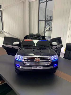 2023 Prodotti Bianco/Nero Doppio Sedile 12V Batteria a controllo remoto Guida in auto per bambini