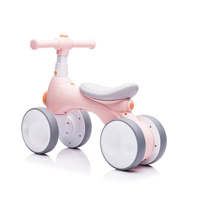 Mini Ride On Car Foot Push Mini Baby Balance Bike per bambini Quattro ruote e plastica
