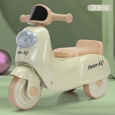 Scooter Baby Car con musica e luci HD G.W 2.6kg Cartone 55*26*32CM
