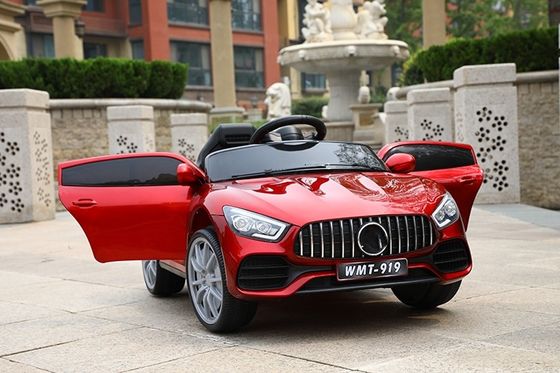 5-7 anni Unisex Electric Ride On Car con musica e telecomando del cellulare