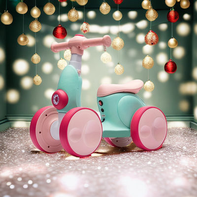 Ruota di plastica Bibi fischietto Ride On giocattolo e personalizzabile per i bambini a godere