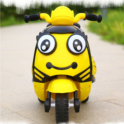 Educazione precoce Gioco su motociclette elettriche da 6v Giocattoli per bambini da 3 a 6 Sesso unisex