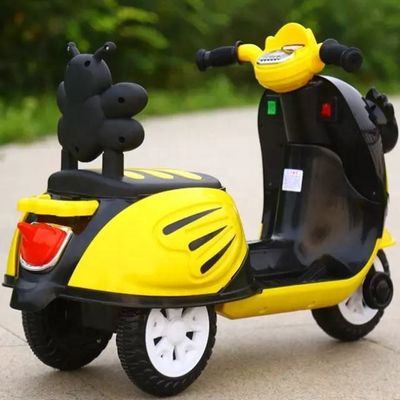 Educazione precoce Gioco su motociclette elettriche da 6v Giocattoli per bambini da 3 a 6 Sesso unisex