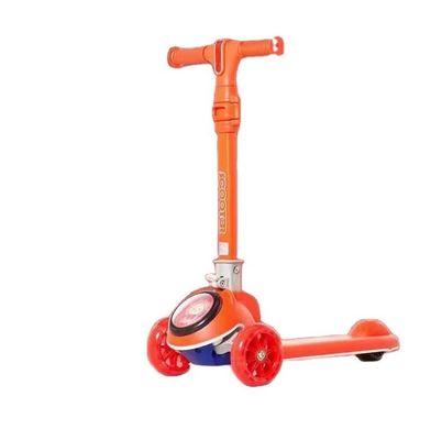 Kids 3 Wheel Ride On Scooter con illuminazione musicale e design pieghevole G.W. N.W 22.8KG/20.8KG