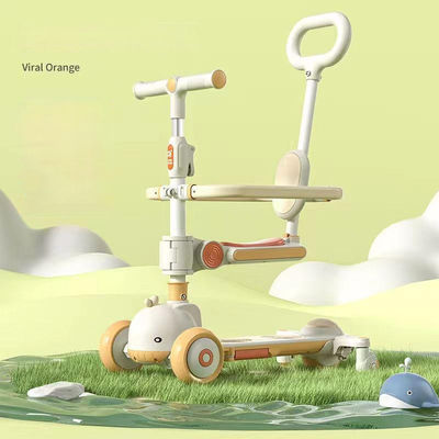 G.W/N.W 23KG/21KG Push Handle Sedia pieghevole Ride On Car Scooter con illuminazione musicale