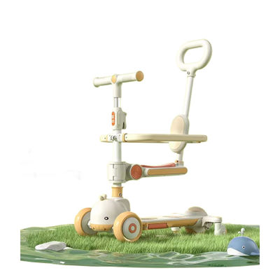 G.W/N.W 23KG/21KG Push Handle Sedia pieghevole Ride On Car Scooter con illuminazione musicale