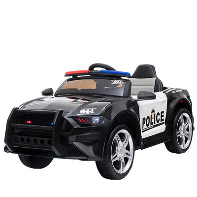 Auto di polizia elettrica da 2 a 4 anni con luce di avvertimento a controllo remoto e megafono 2023