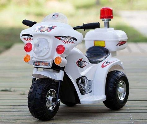 Automobile elettrica per bambini con motore a batteria a 6 V Divertimento ed emozione