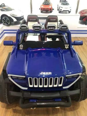 Carro elettrico per bambini in plastica con cassetta di stoccaggio e quattro ruote