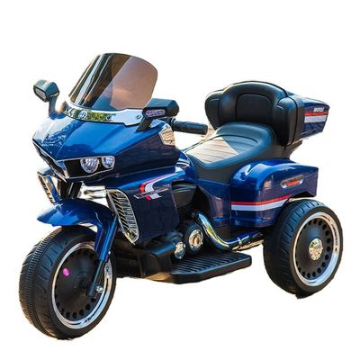 Bambini di plastica in mini moto con funzione di educazione precoce e storia in inglese