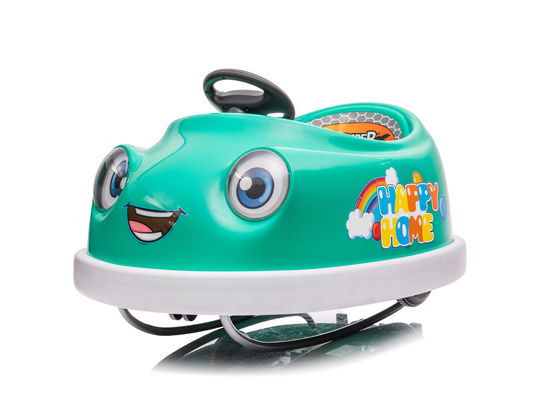 Bambini da 2 a 6 anni guidano auto elettrica a paraurti con un pulsante di frenata
