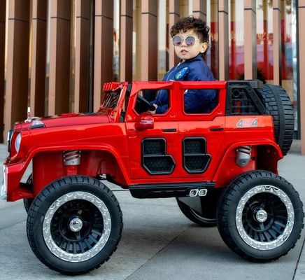 2023 Stile Plastico Electric Ride On Car Toy per bambini 2-4 anni Gamma d'età 12V10 Due posti telecomando