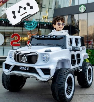 2023 Stile Plastico Electric Ride On Car Toy per bambini 2-4 anni Gamma d'età 12V10 Due posti telecomando