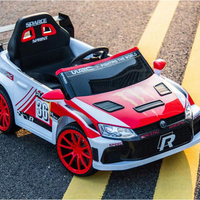 2023 Quattro ruote elettriche con funzione di controllo remoto e concessioni G.W/N.W 13.9/11.5kg