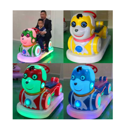 Vendita diretta Illuminazione e telecomando 24V Electric Ride On Car per bambini da 8 a 10 anni