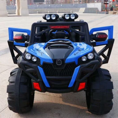 Tipo di plastica PP 2 posti a sedere Ride On Car Kids Electric 12V 4x4 per bambini 4 anni 2023